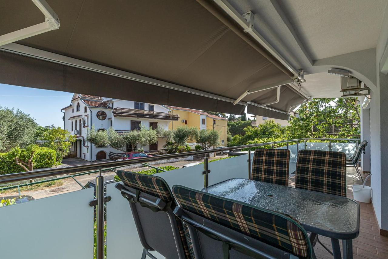 Haus Eva Apartment Novigrad  Exterior photo