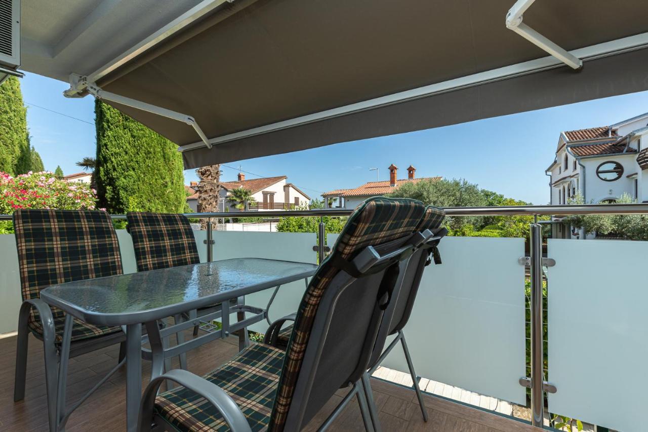 Haus Eva Apartment Novigrad  Exterior photo