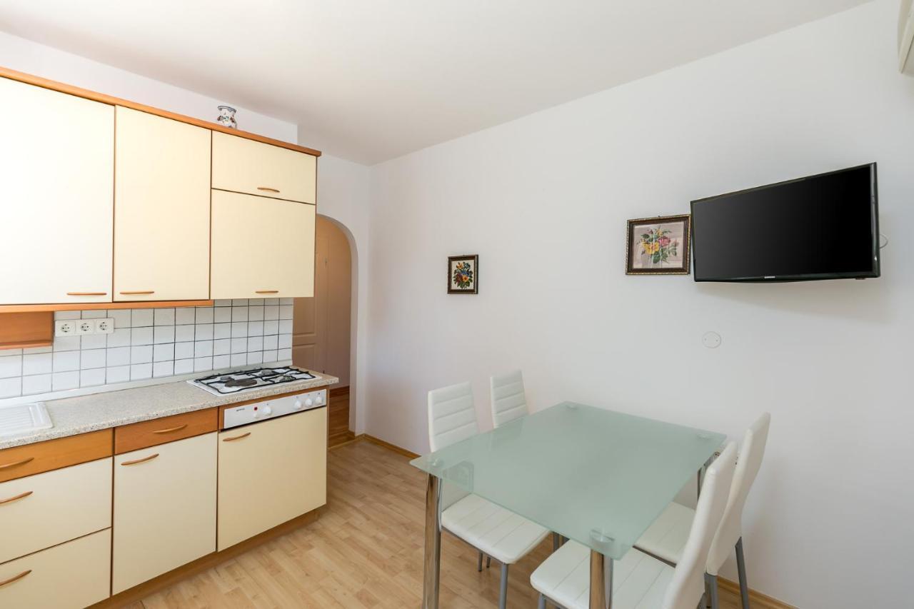Haus Eva Apartment Novigrad  Exterior photo