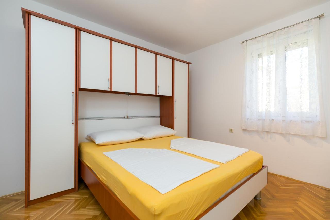 Haus Eva Apartment Novigrad  Exterior photo
