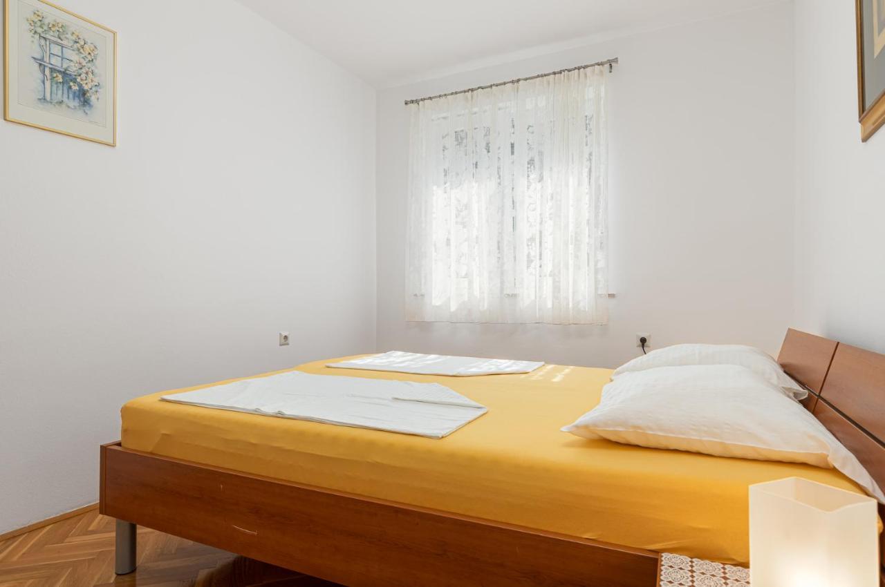 Haus Eva Apartment Novigrad  Exterior photo